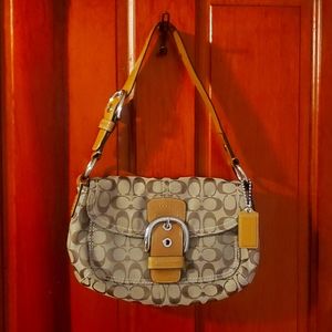 Coach small shoulder purse
